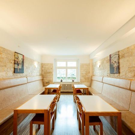Hotel Pension Dahlem برلين المظهر الخارجي الصورة